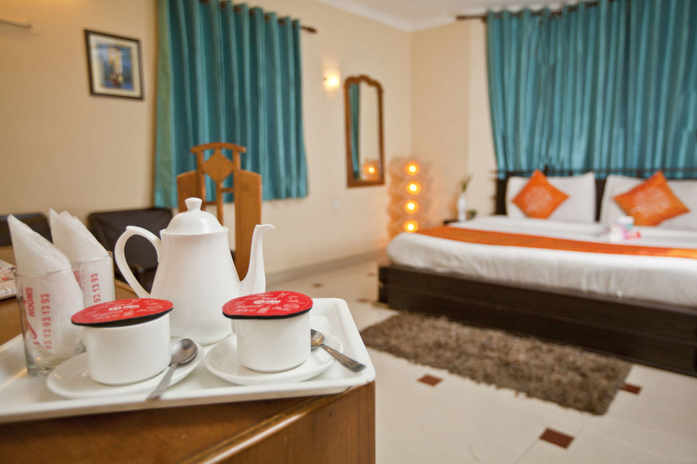 Гуруграм: OYO Rooms Cyber Hub DLF