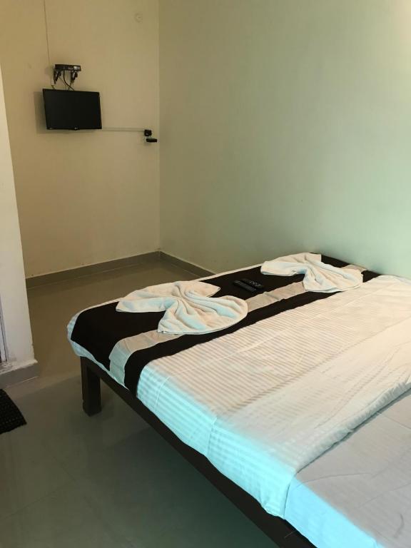 Бага: Bharat Guest House