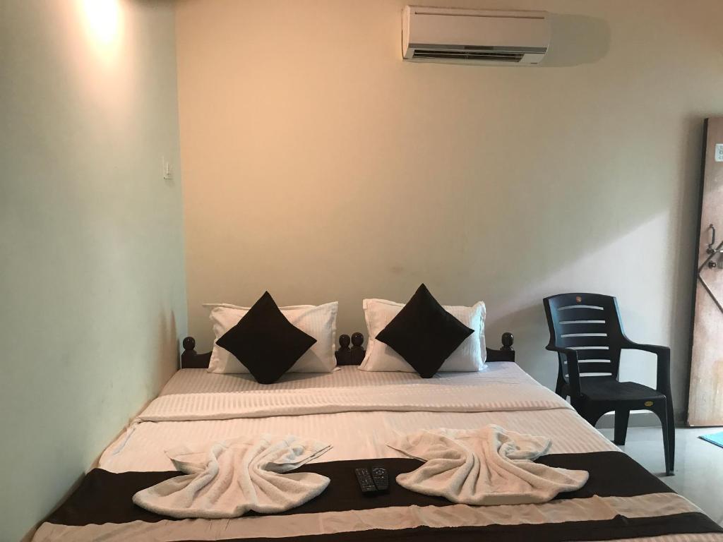 Бага: Bharat Guest House