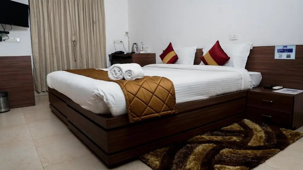 Нави-Мумбай: The Altruist Business Stays (Navi Mumbai-2)