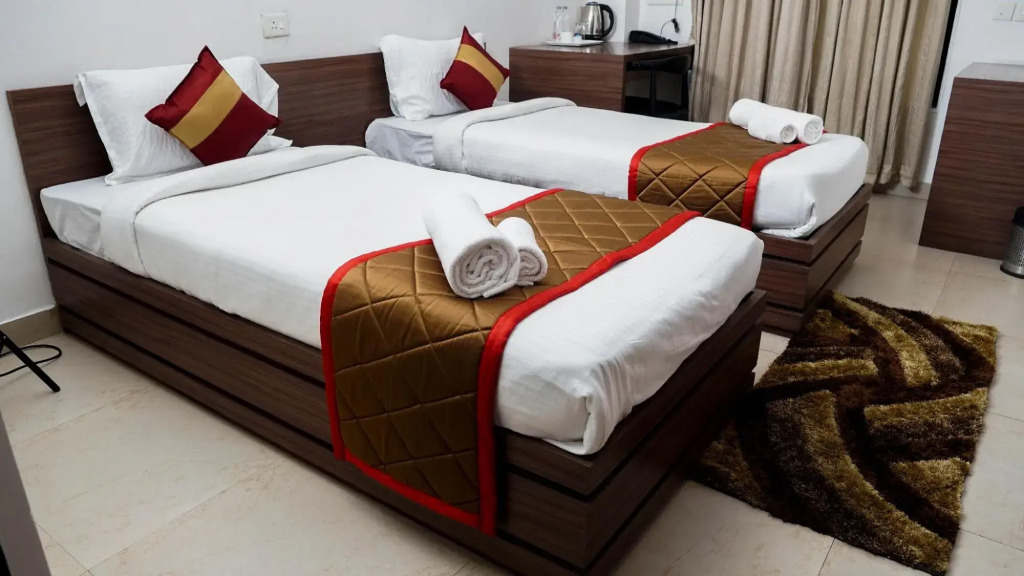 Нави-Мумбай: The Altruist Business Stays (Navi Mumbai-2)