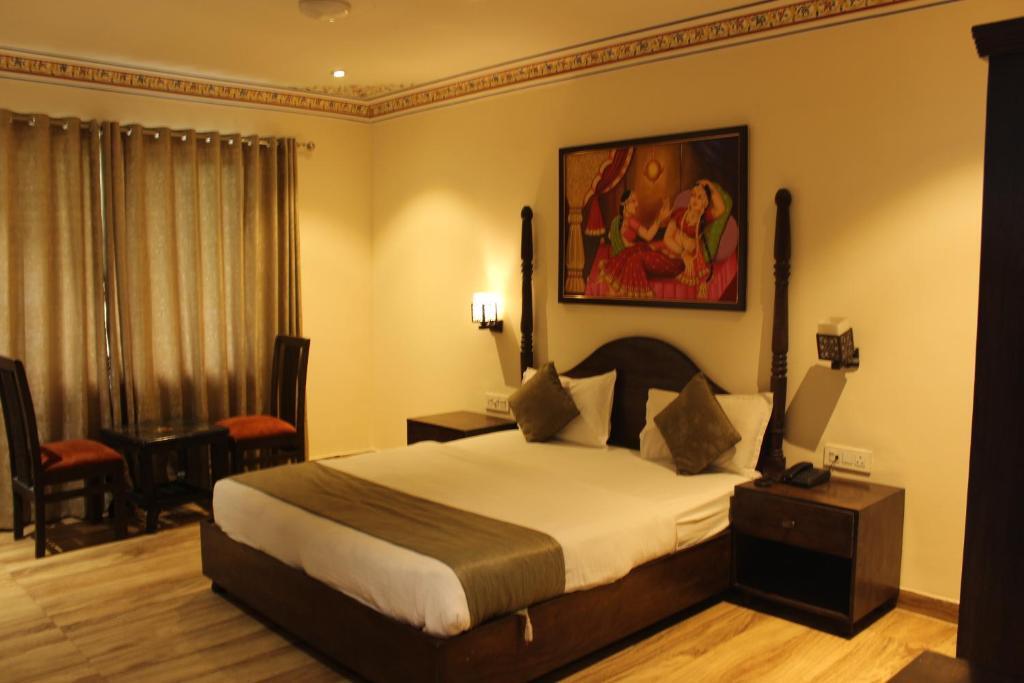 Агра: Hotel Sahibs Royal Ville
