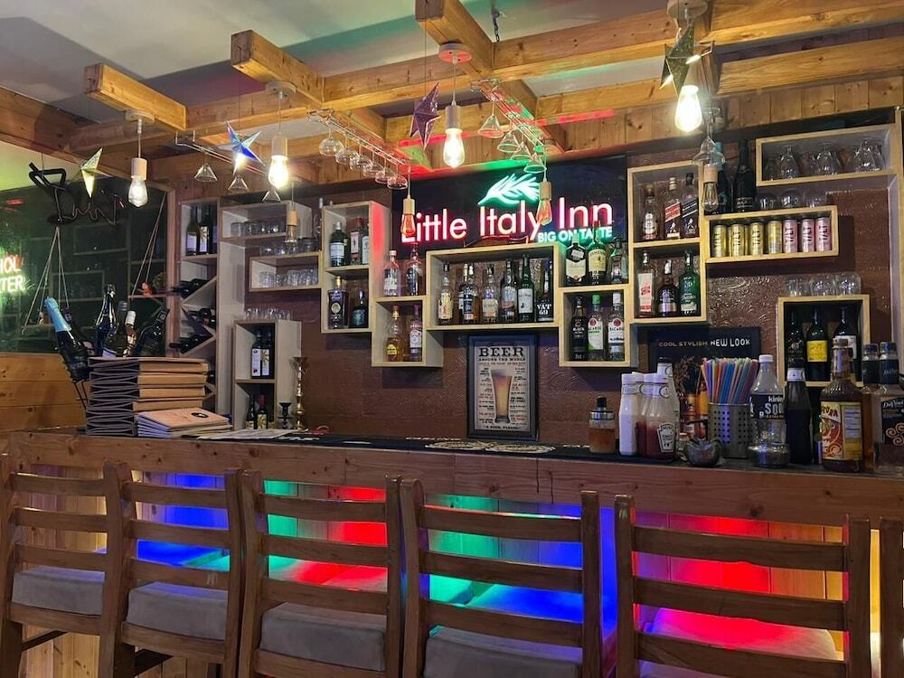 Касоль: Little Italy Inn