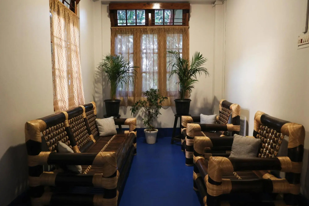 Шиллонг: OYO Flagship La Monte Inn