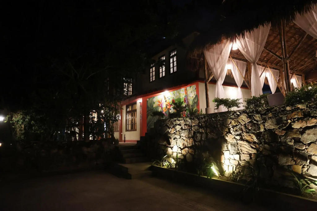 Шиллонг: OYO Flagship La Monte Inn
