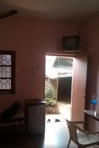 Анджуна: Hill View Guest House