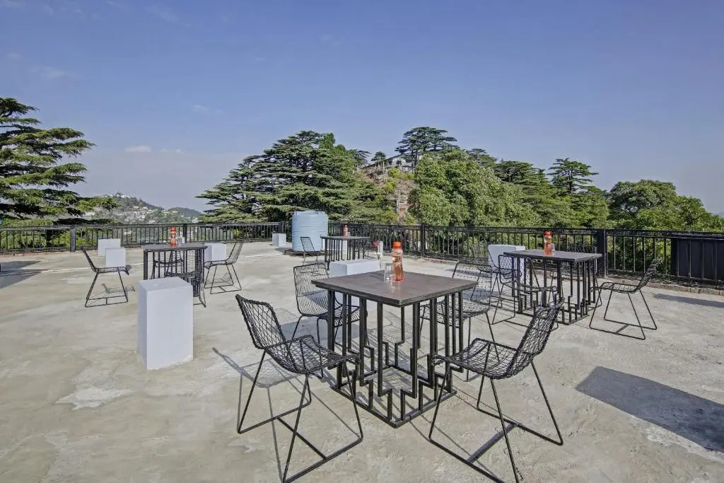 Массури: Super OYO Collection O 88692 Grey Castle Inn