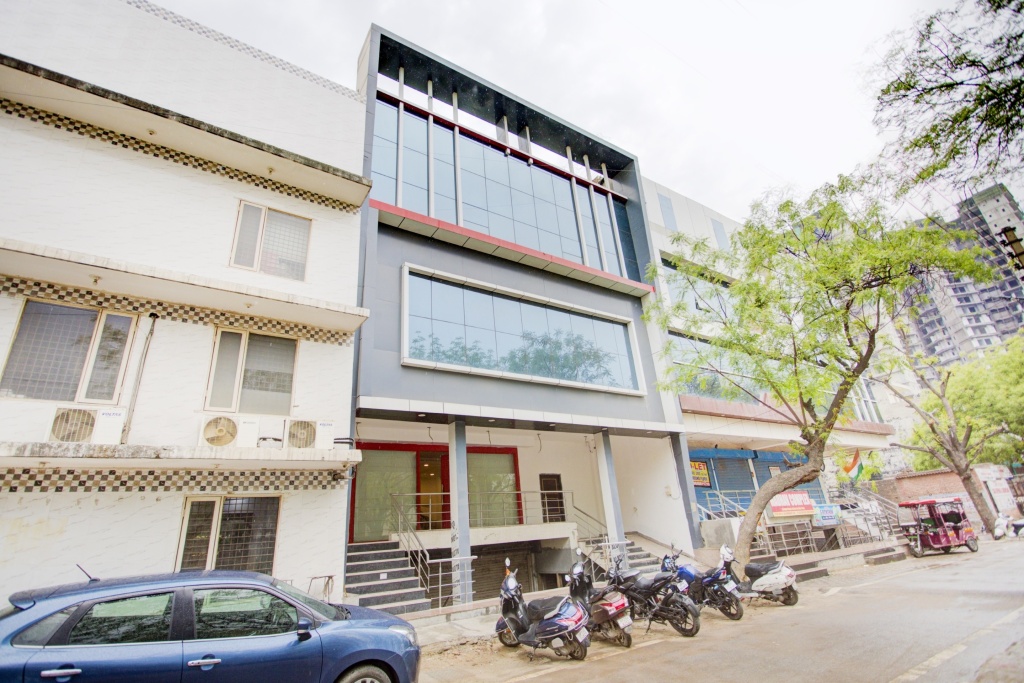 Газиабад: OYO 79846 Townhouse 292 Atal chowk Indirapuram Ghaziabad