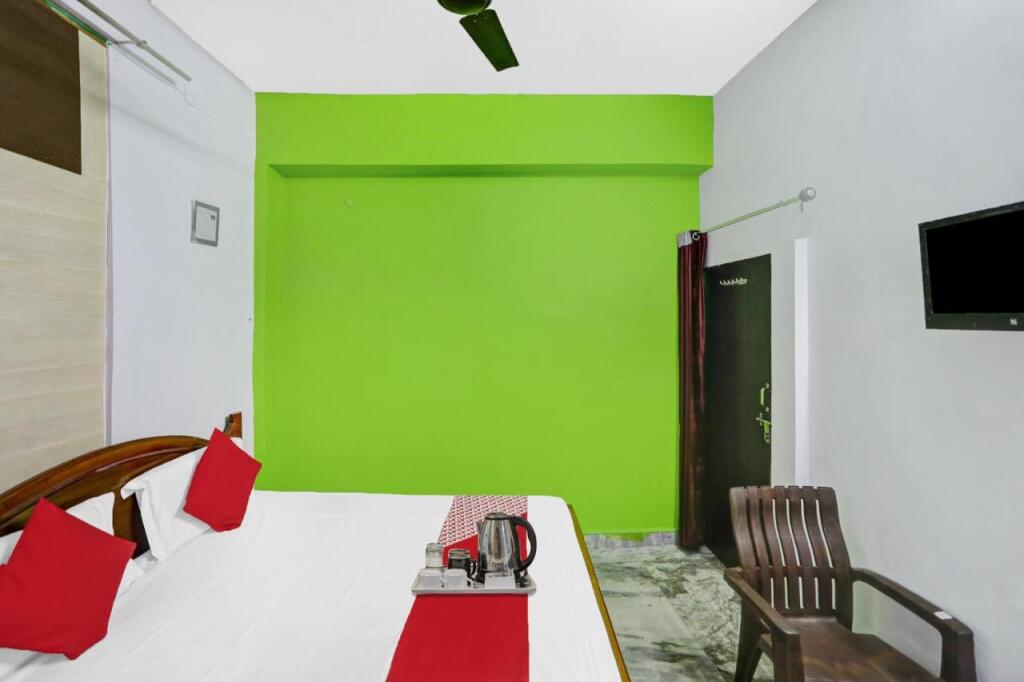 Алипур: OYO 84381 Hotel U b Inn