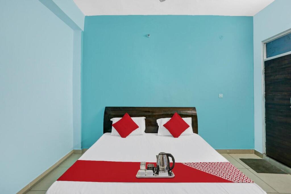 Алипур: OYO 84381 Hotel U b Inn