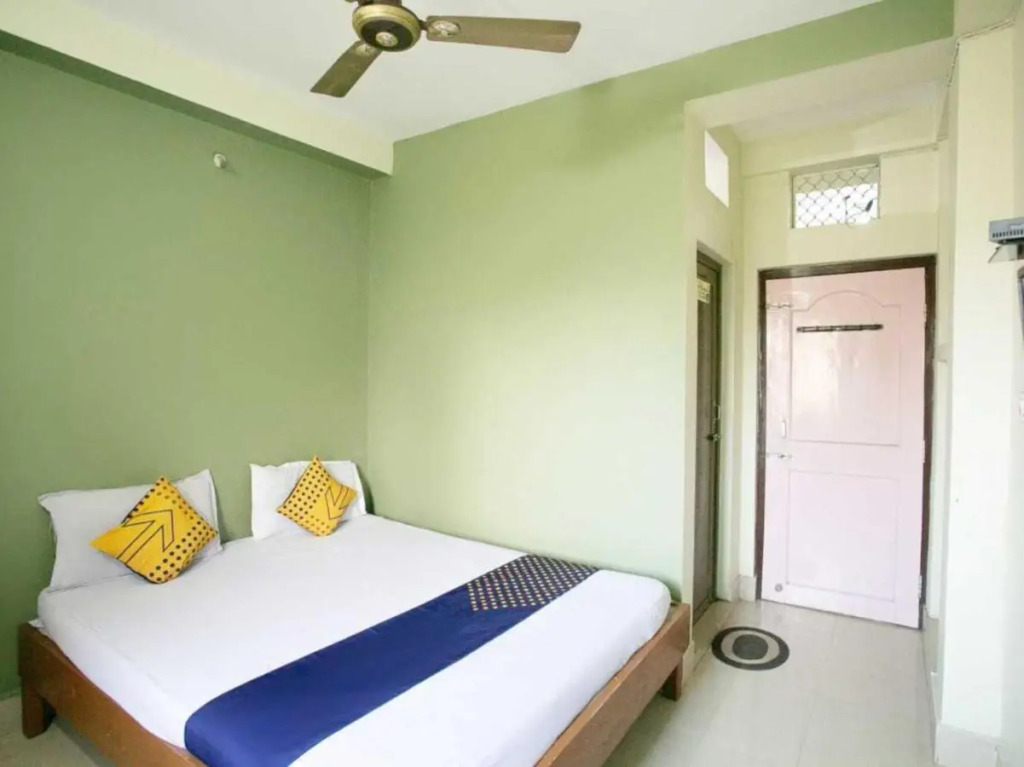 Пури: OYO Flagship 80531 Pritis Stay