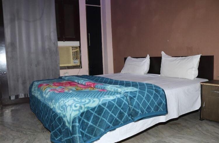 Газиабад: Oyo 701472 Rp Residency