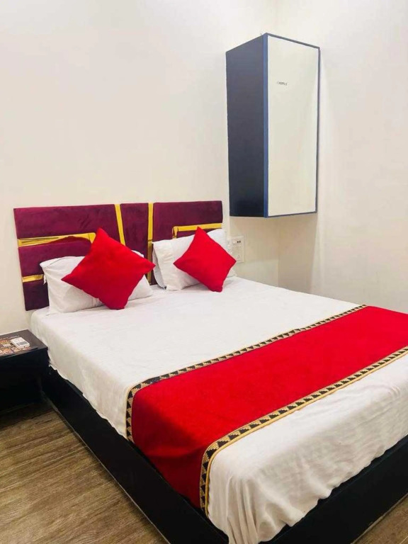 Сурат: Flagship Hotel The Superior