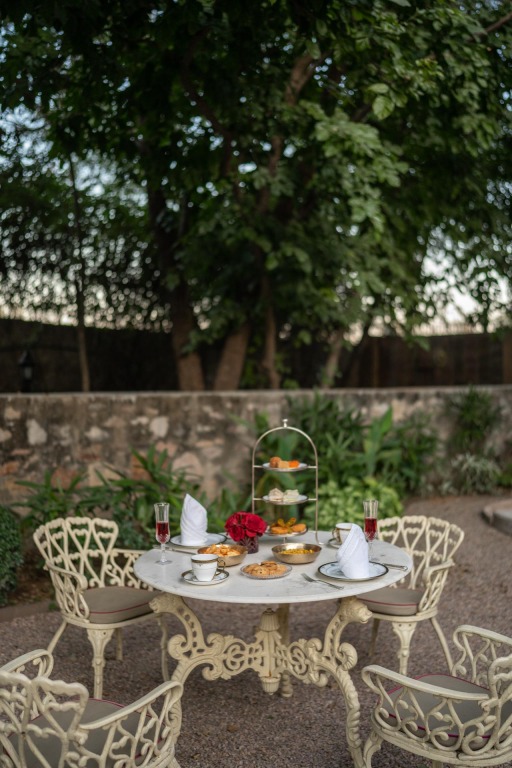 Кукас: Srinivas - The Royal Residence