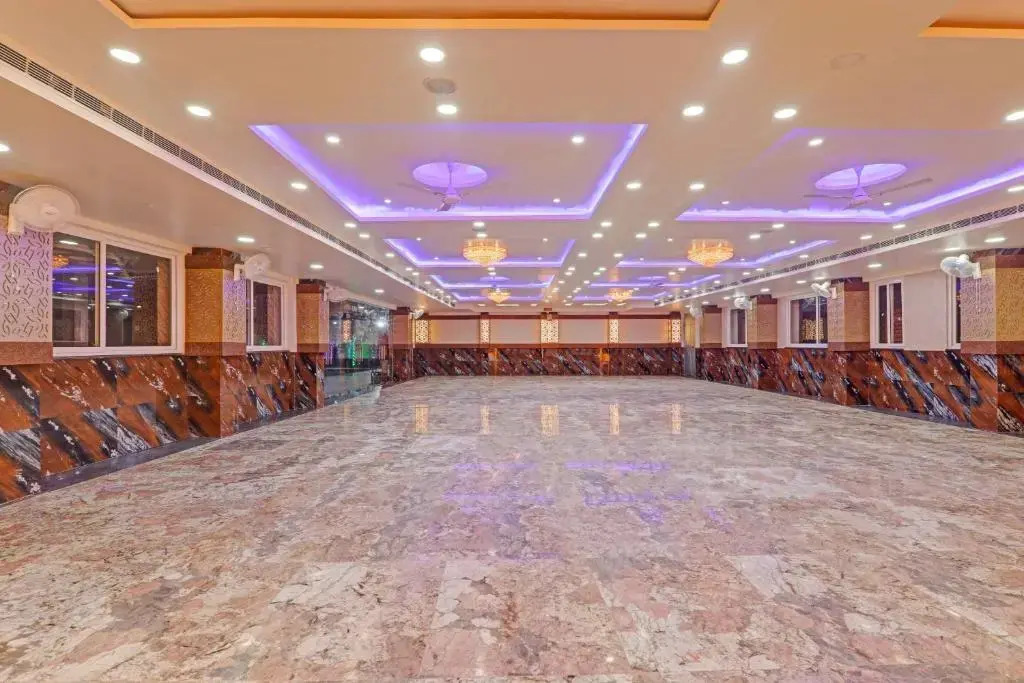 Лакхнау: Townhouse 1160 P S Palace