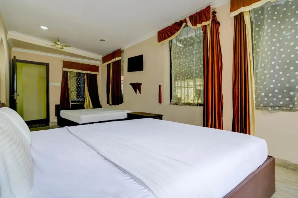 Кумили: OYO Flagship 80598 Faris Tower Thekkady