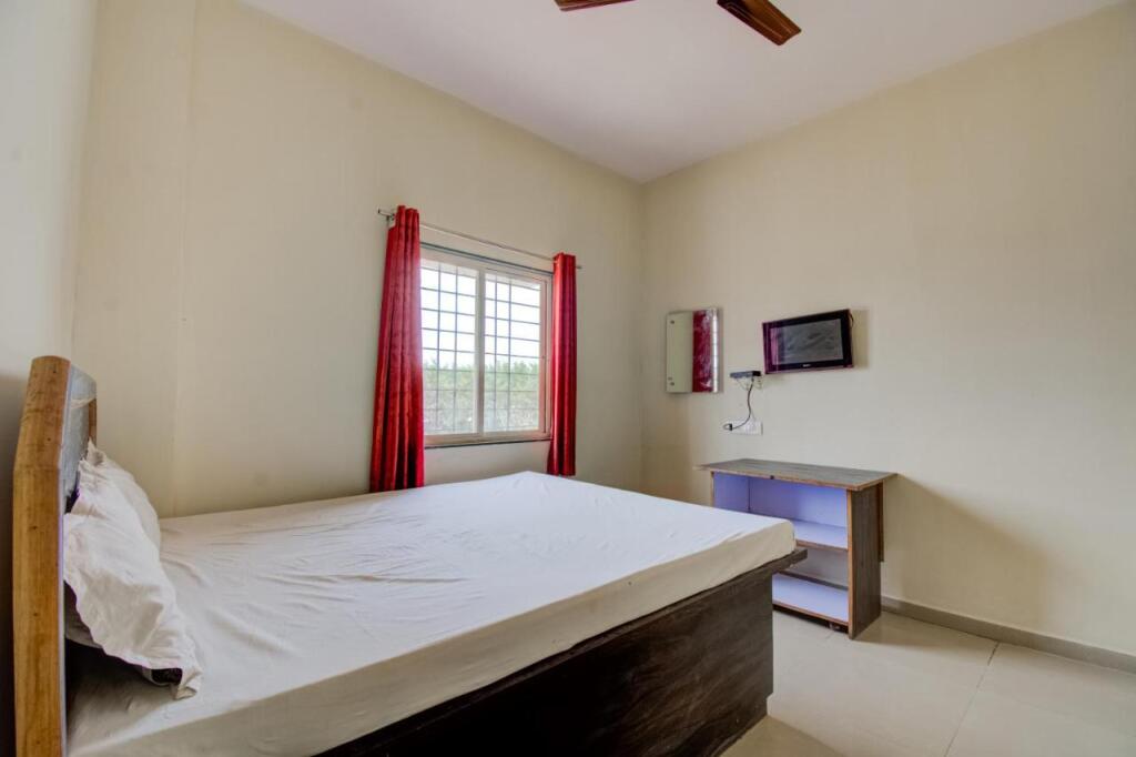 Фаридабад: SPOT ON 80628G Tanwer Oyo Hotel