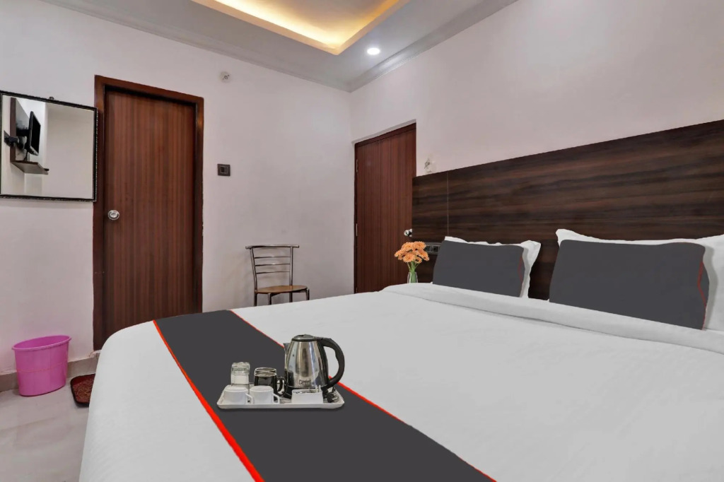 Лакхнау: Flagship 92648 Hotel Jwala