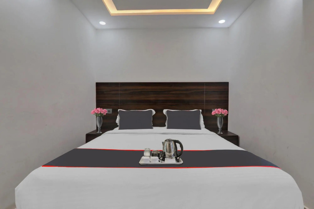 Лакхнау: Flagship 92648 Hotel Jwala