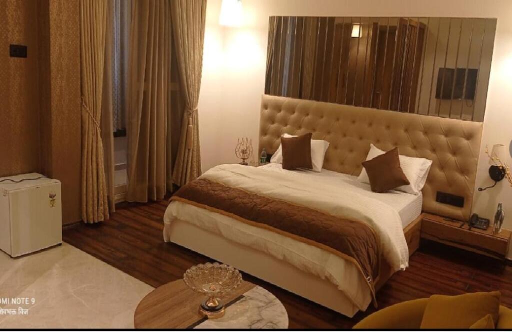 Гондия: Hotel Riya Imperial By WB Inn