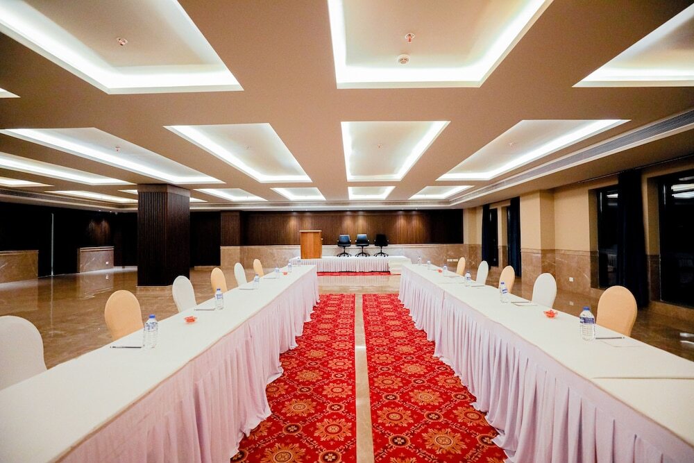 Сарнатх: Gulab Kothi by Royal Orchid Hotels, Varanasi