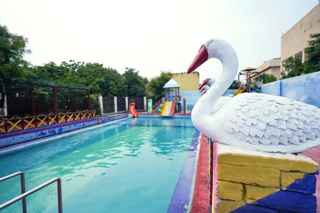 Аджмер: Swad Ri Dhani, Ajmer