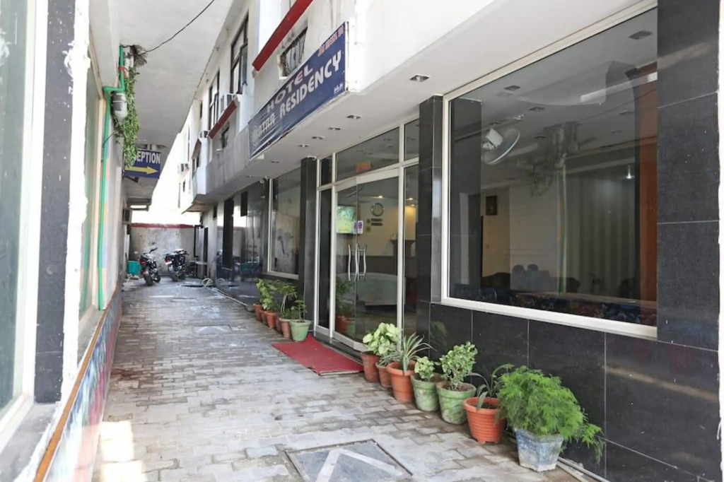 Катра: Hotel Katra Residency