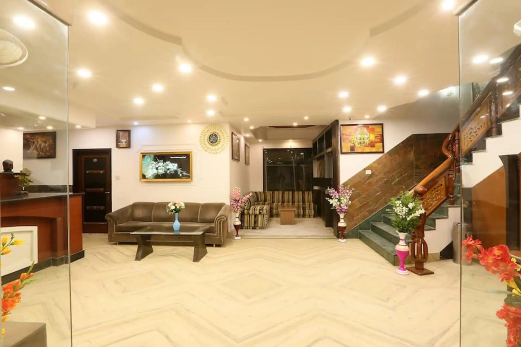 Катра: Hotel Katra Residency
