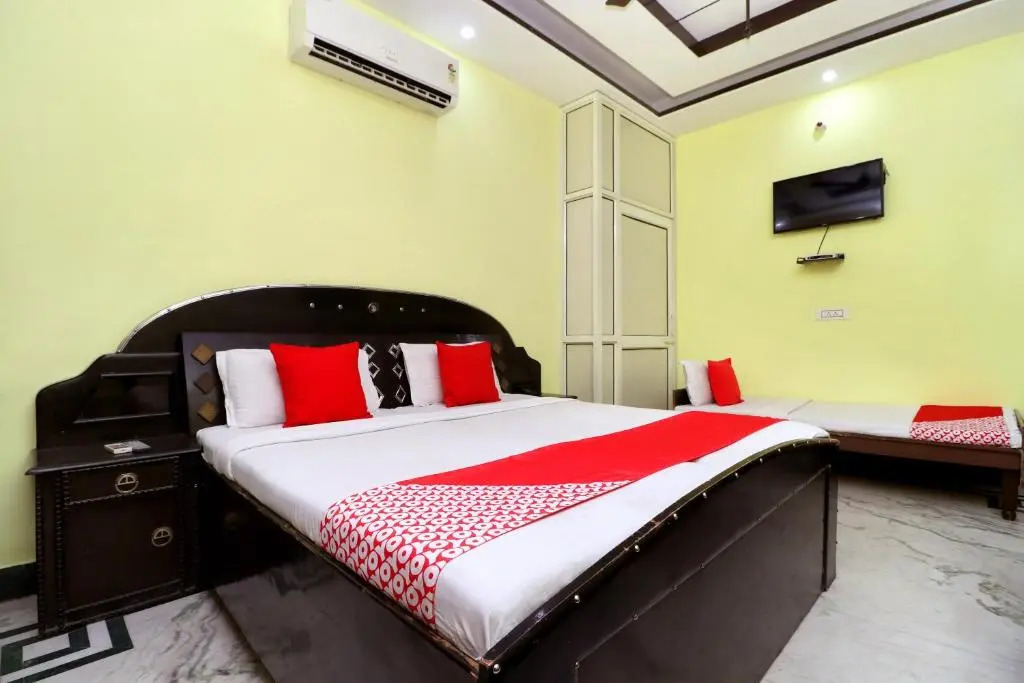 Чандигарх: OYO Flagship 70111 Hotel Sudan Cottage