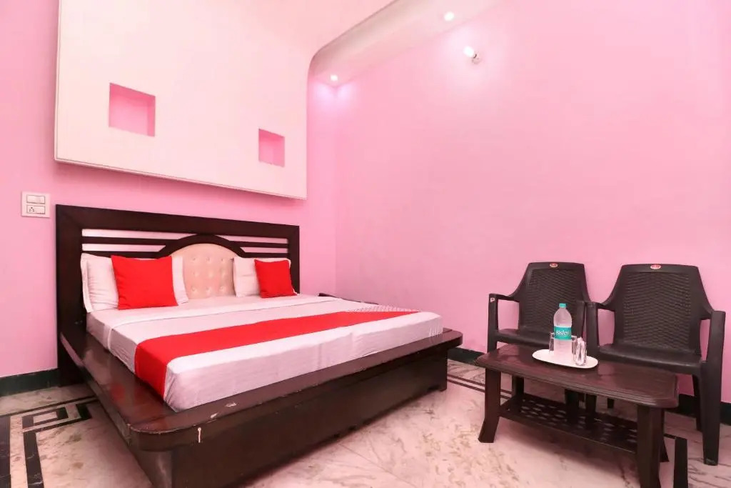 Чандигарх: OYO Flagship 70111 Hotel Sudan Cottage