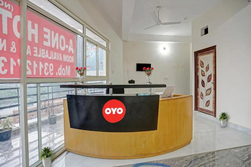 Нойда: Hotel O a One Hotel Near Noida Sector 81 Metro Station