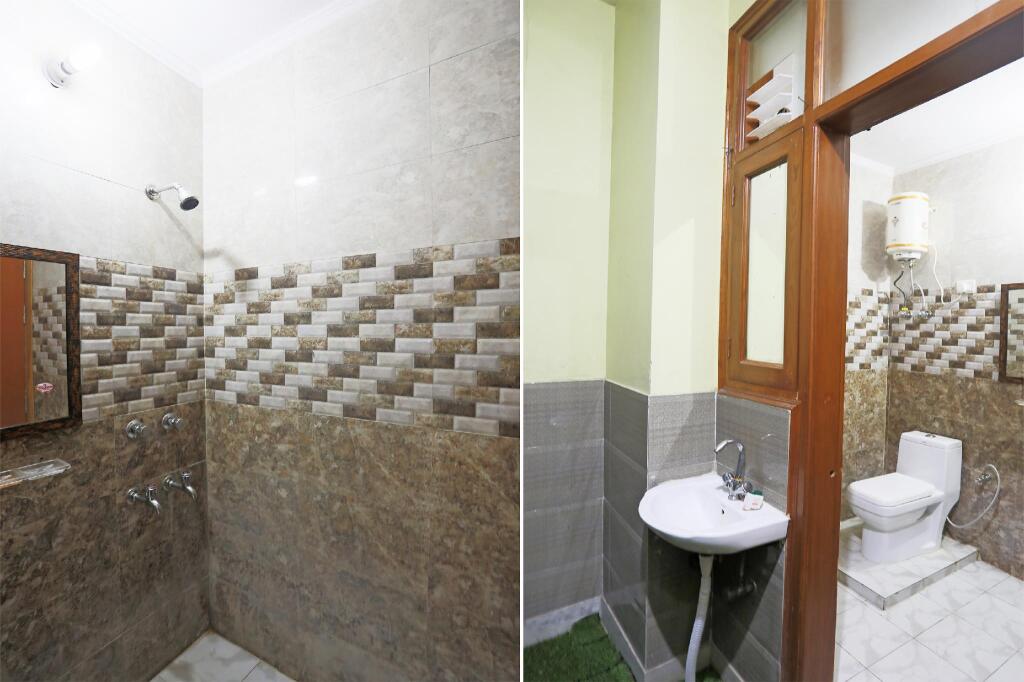 Нойда: OYO 46228 Krishna Residency