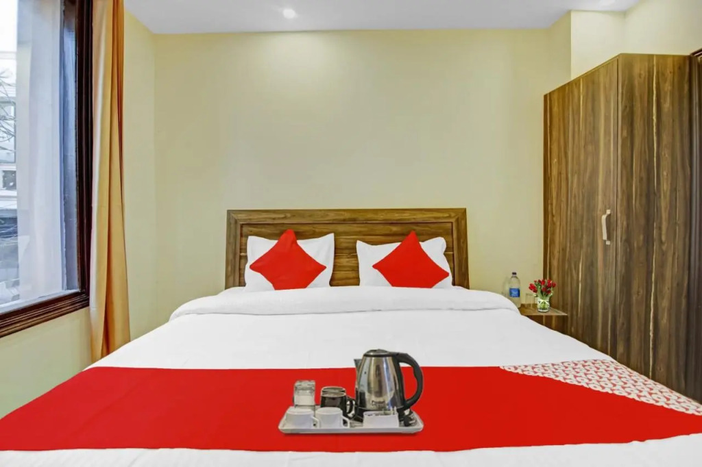 Катра: OYO Flagship 70251 Hotel Starwood