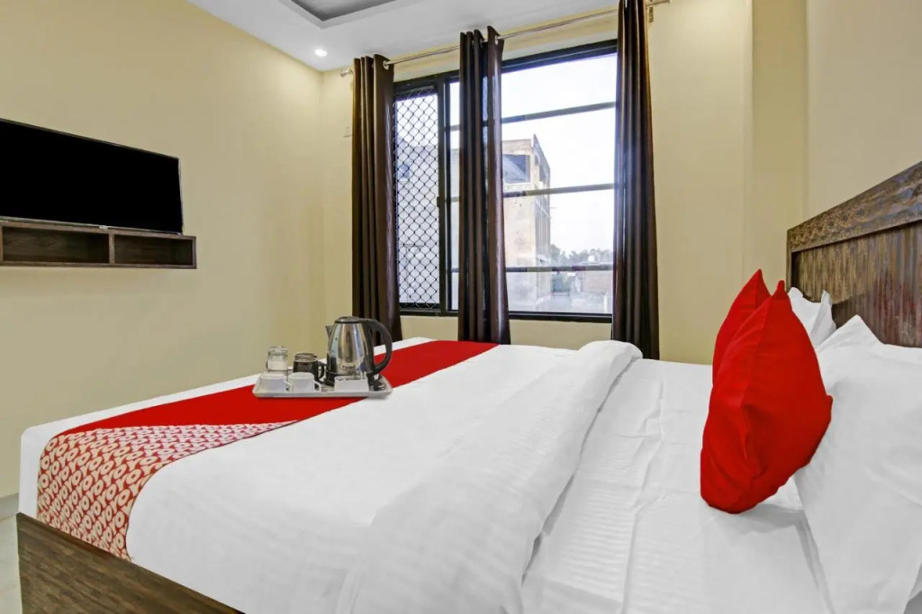 Катра: OYO Flagship 70251 Hotel Starwood