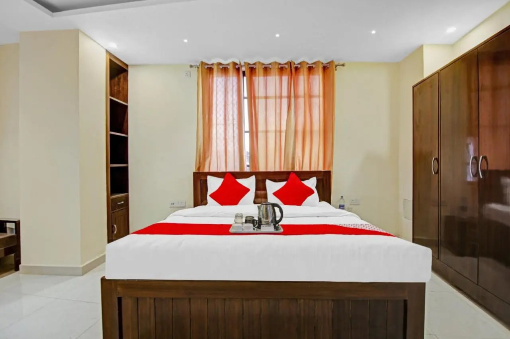 Катра: OYO Flagship 70251 Hotel Starwood