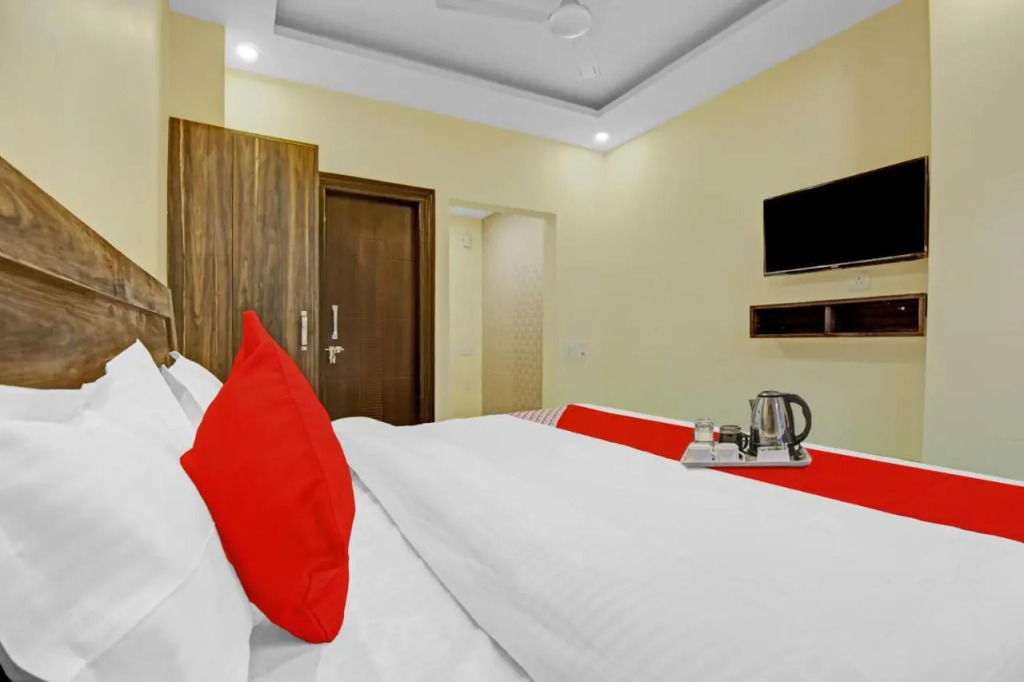 Катра: OYO Flagship 70251 Hotel Starwood