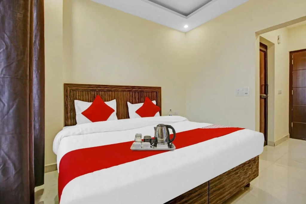 Катра: OYO Flagship 70251 Hotel Starwood