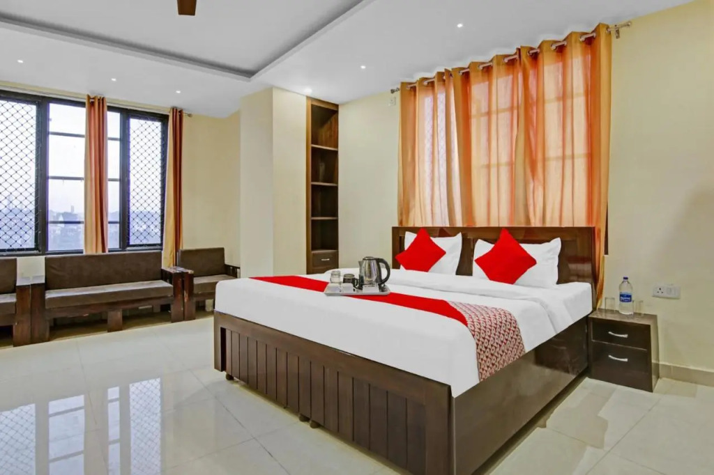 Катра: OYO Flagship 70251 Hotel Starwood