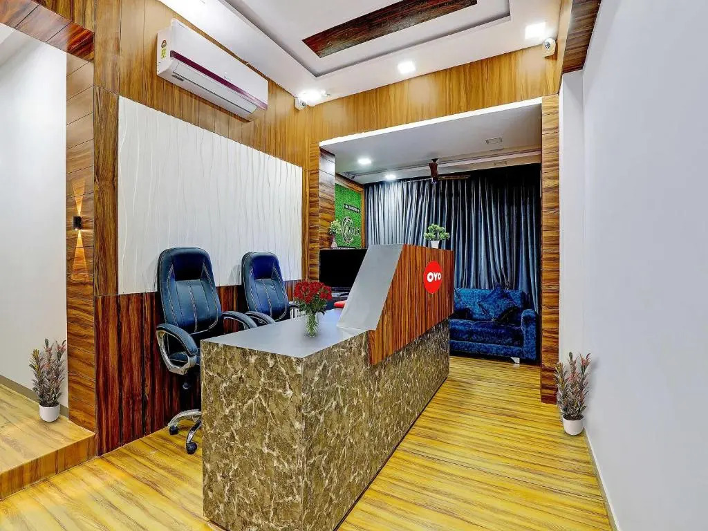 Сурат: OYO Flagship 70202 Hotel Max
