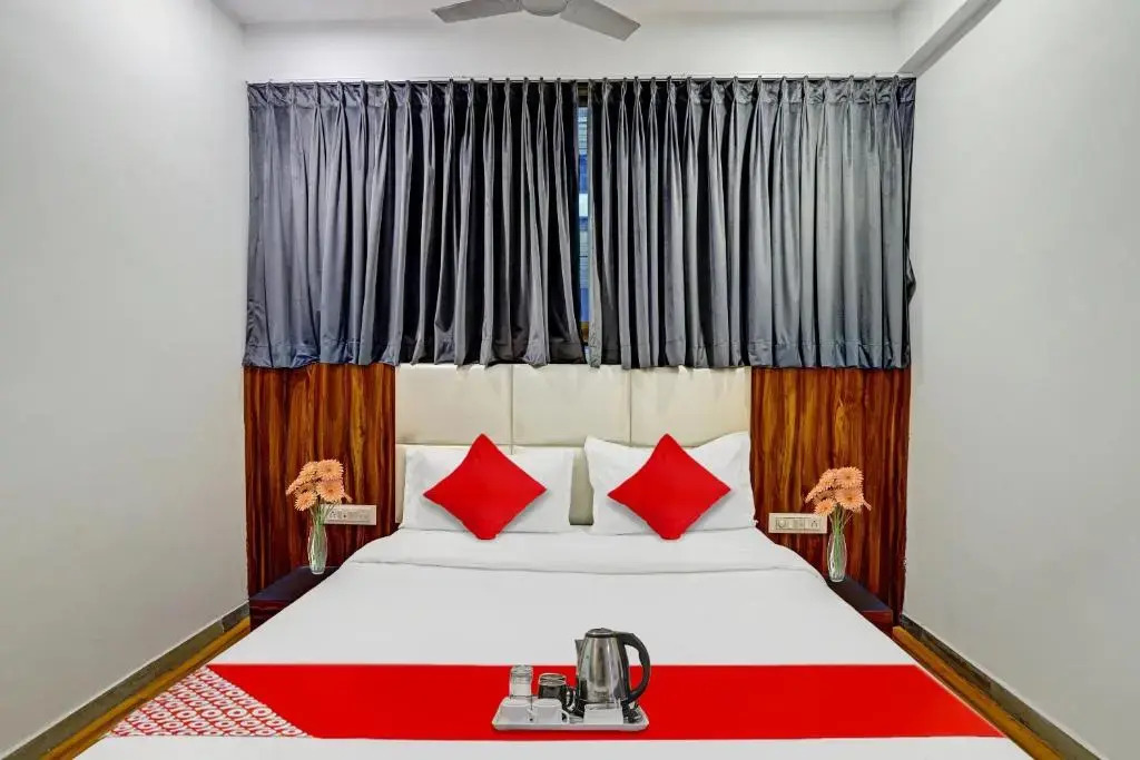 Сурат: OYO Flagship 70202 Hotel Max