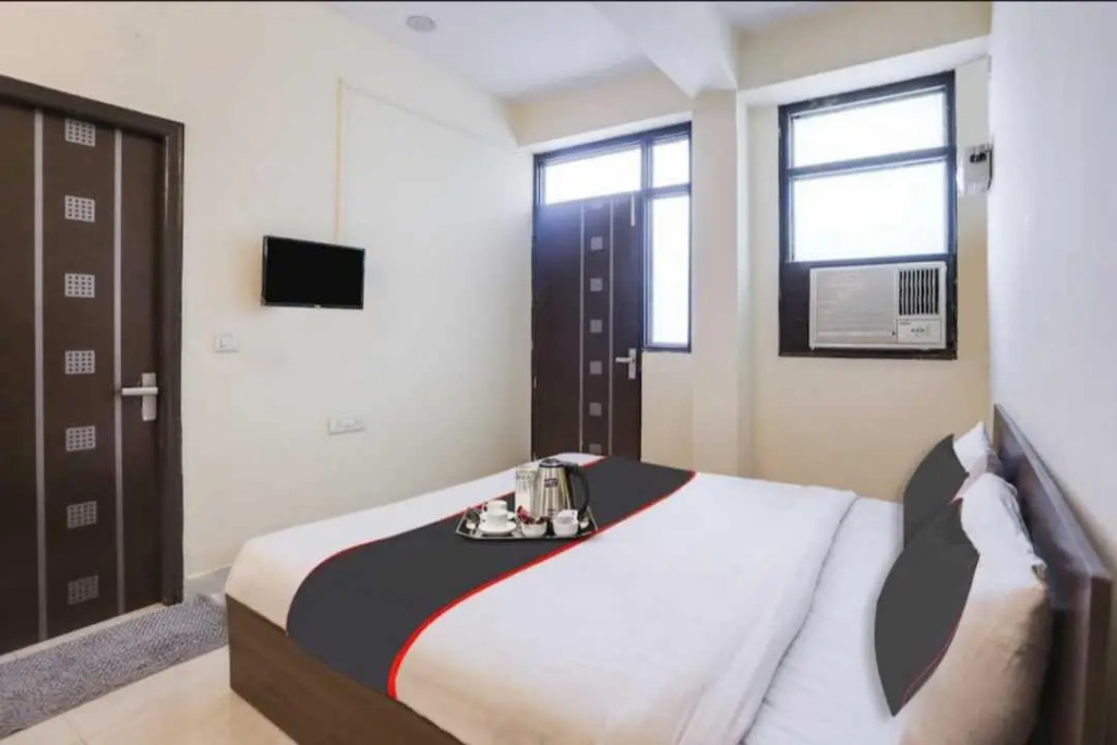 Мератх: OYO 93651 Hotel Welcome Inn