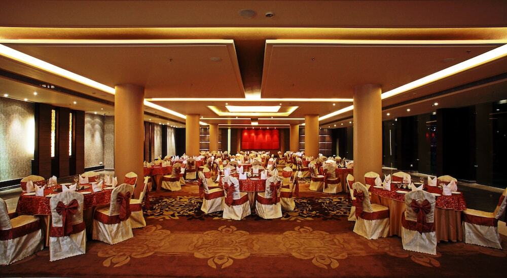 Мератх: Godwin Hotel Meerut