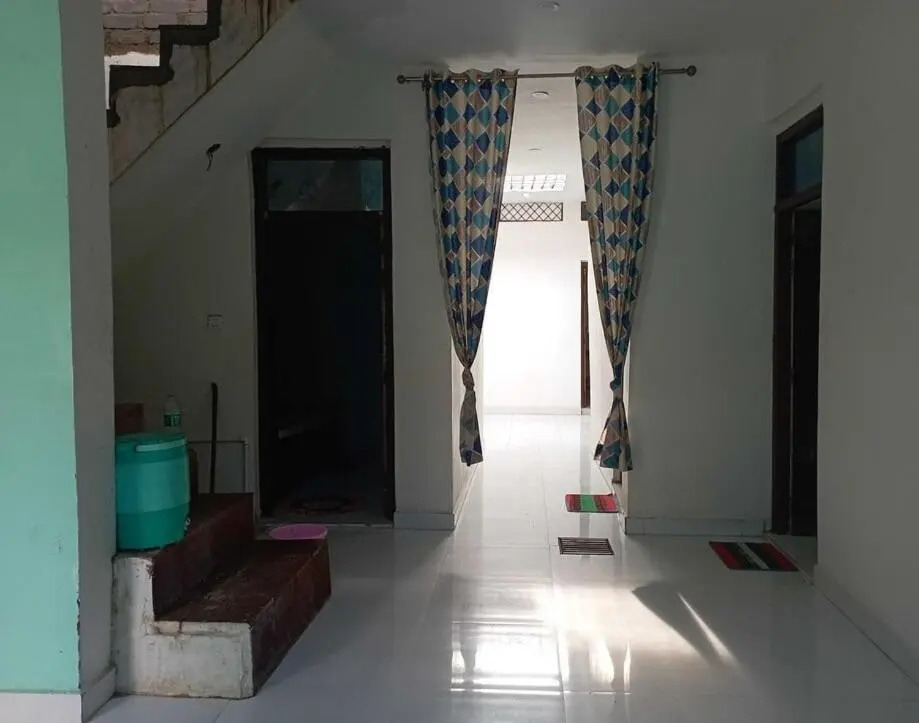 Крепость Jhansi: OYO 70386 Panchhi Guest House
