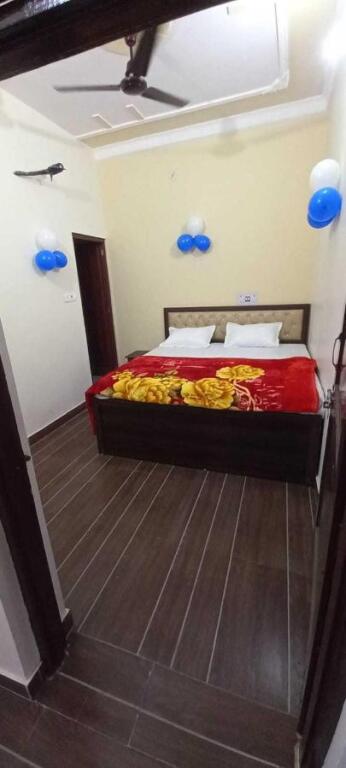 Мератх: Hotel O Maharaja Palace