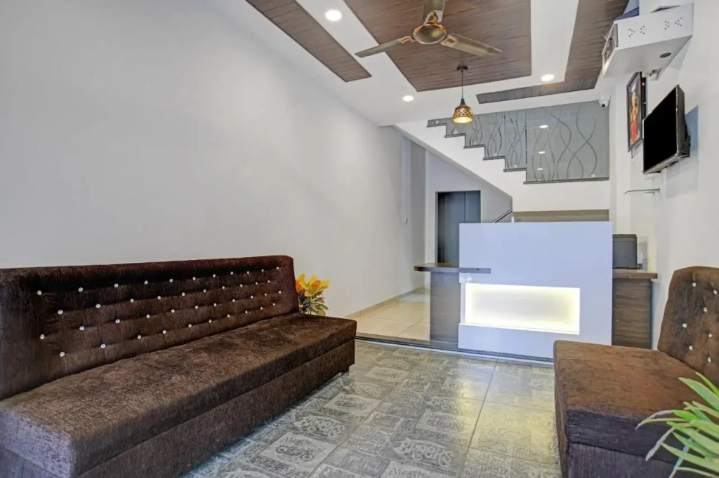 Индаур: Collection O 80445 Kratagya Inn