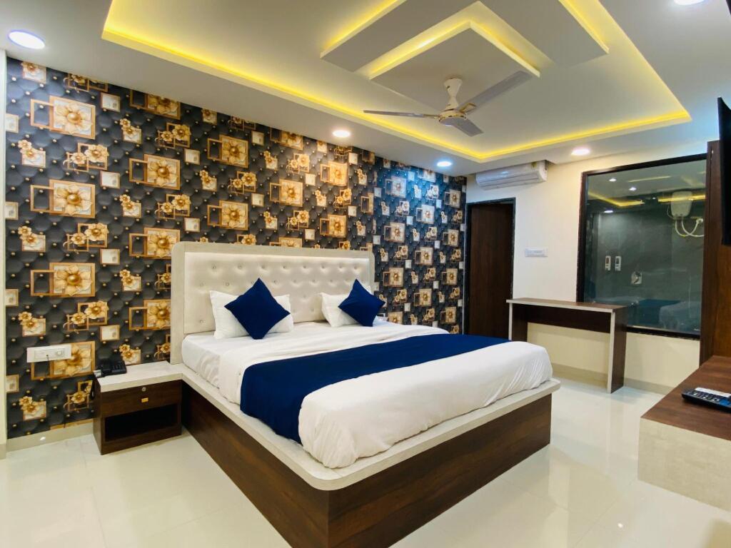 Индаур: Hotel 7 Heaven By Aceotel