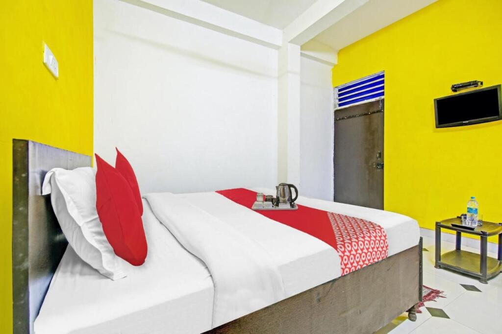 Oyo 82775 Radhe Hotel — фото 3
