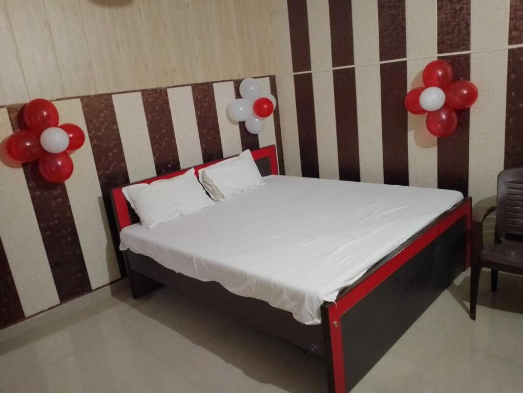 Лакхнау: OYO 91729 Indigoo Rajdhani Hotel