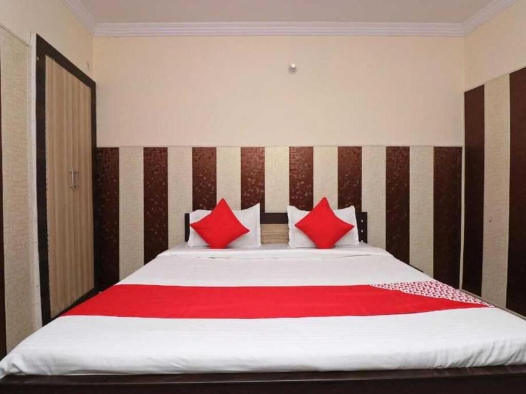 Лакхнау: OYO 91729 Indigoo Rajdhani Hotel