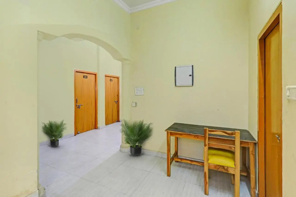 Лакхнау: Oyo Flagship 70367 Hotel New Impact